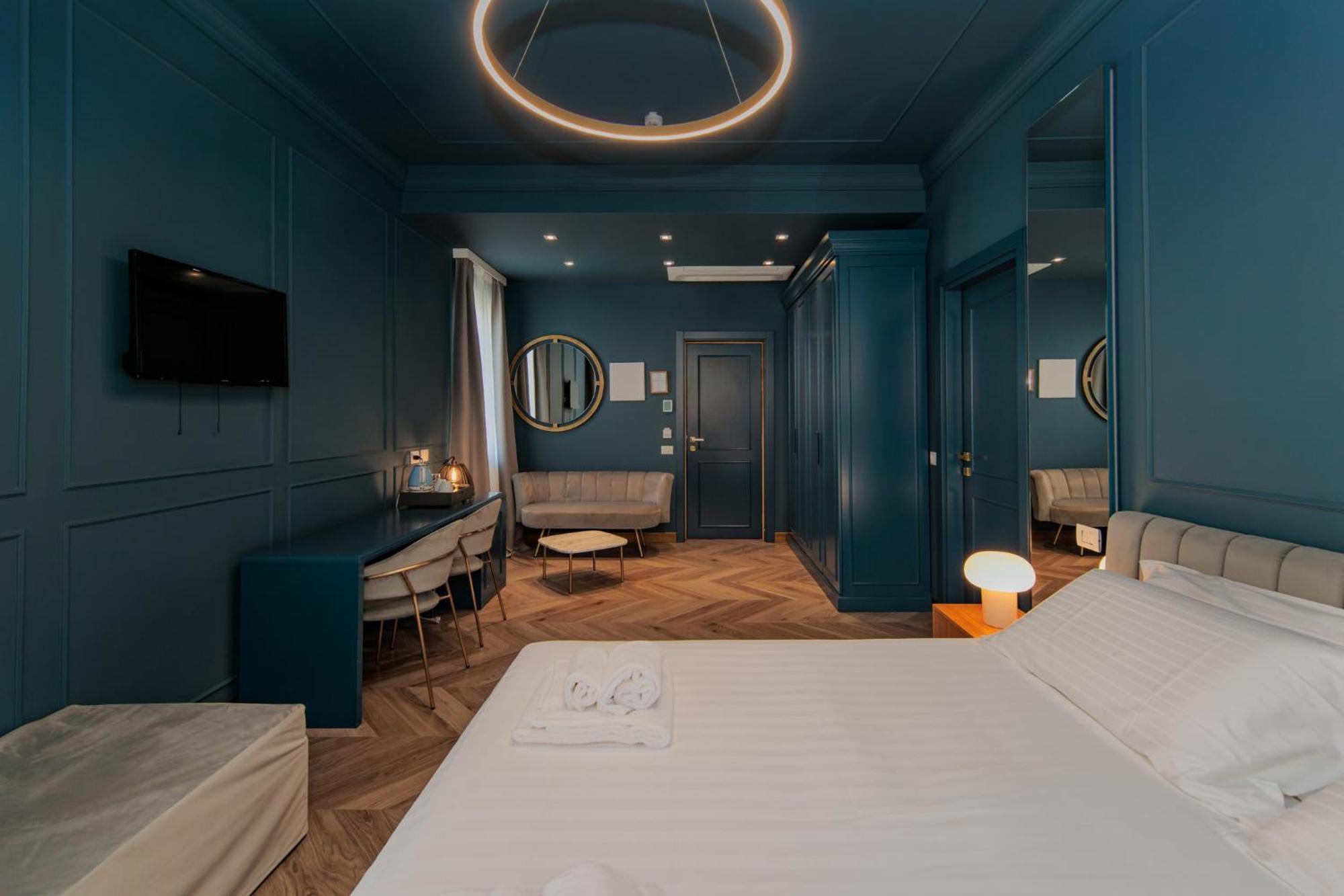 Ophelia Hotel Cazzago San Martino Exterior photo